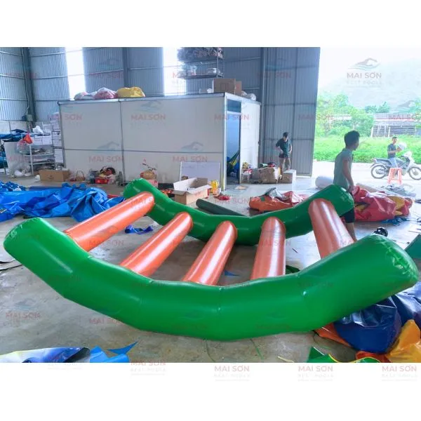 Bập Bênh Bơm Hơi - Đồ chơi team building dưới nước - Ảnh 8