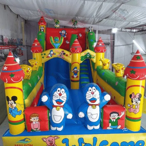 Nhà Hơi Lâu Đài Doremon Kích Thước 4x6m - Lựa Chọn Hoàn Hảo Cho Bé Yêu